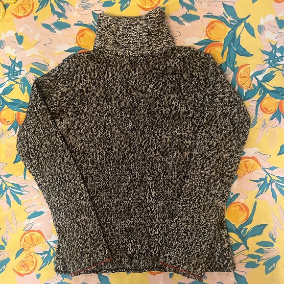 GAP Monochrome Knit Turtleneck Sweater - Picture 1 of 3